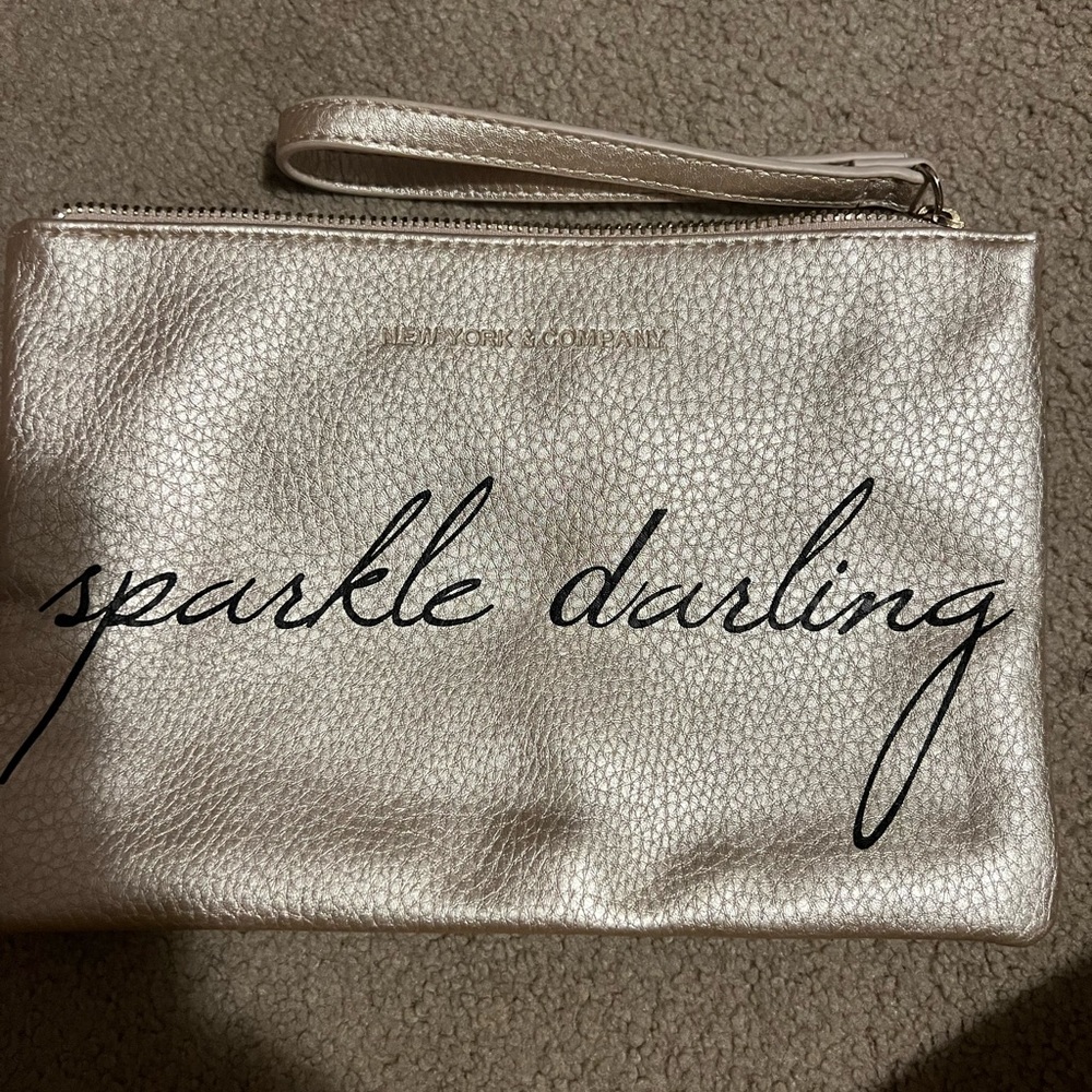 New York & company wristlet